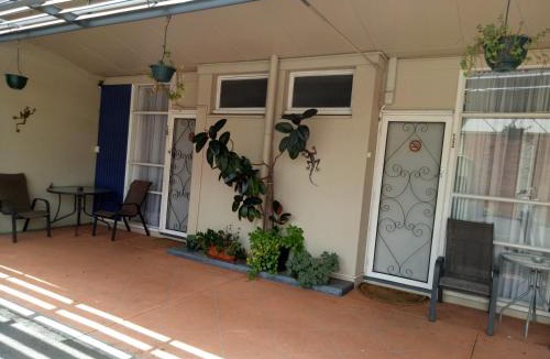Albury Hotel | Clifton Motel