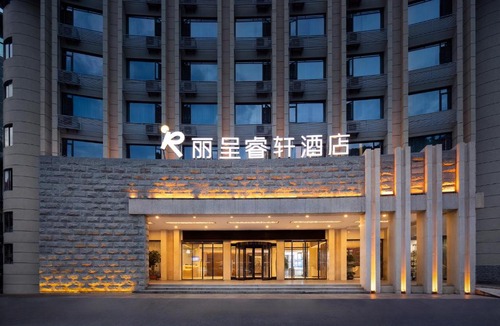Yongding Hotel | Cloud Grand View Sky Gate Resort Zhangjiajie