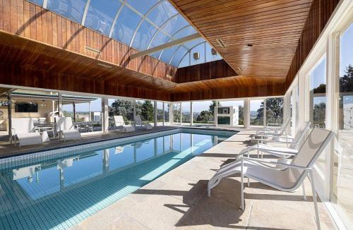 Christmas Hills House | Cloudcrest Estate | Pool, Tennis, Golf & Kangaroos