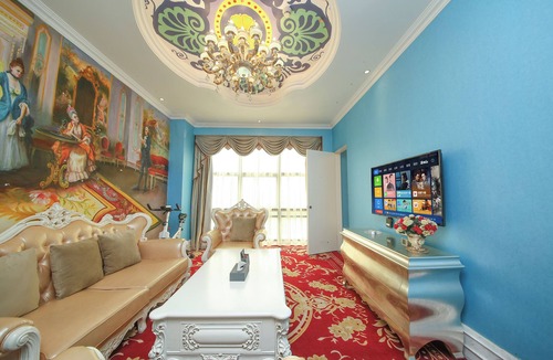 Longhua District Hotel | CloudEase International Aparthotel
