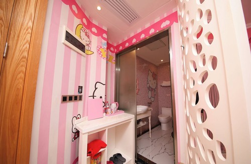 Longhua District Hotel | CloudEase International Aparthotel