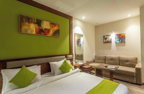 Bolpur Hotel | Club Central Hotel