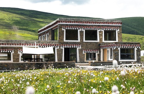 Garze House | LAGA Yak tent Spacious cabin under the Snow Mountain in charming Garzê