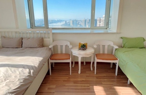 Yanji Apartment | Awesome Riverview and very spacious aprtment for big family