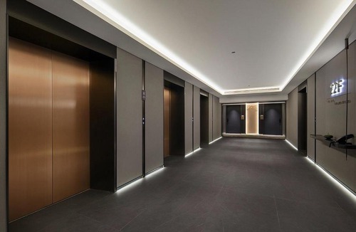 East Huanshi Road Hotel | CNHOL Radient Hotel Guangzhou Taojin Metro Station Branch