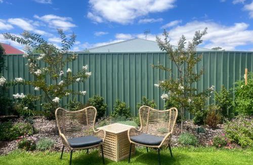 Normanville House | Coastal Calm