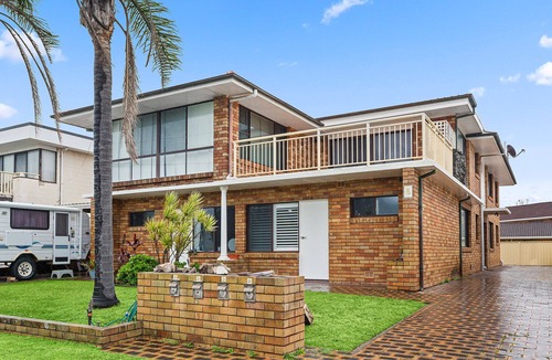 Lake Illawarra House | Coastal Comfort