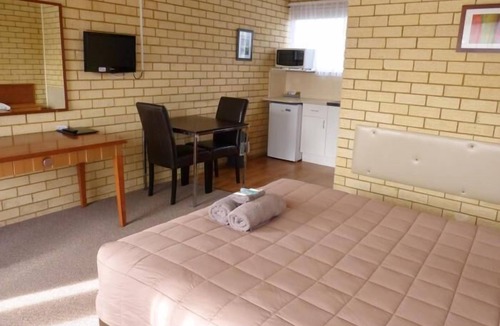 Narooma Hotel | Coastal Comfort Motel