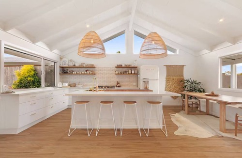 Mooloolaba House | Coastal Escape | Pool & Walk to Beach | Perfect for Summer Holidays