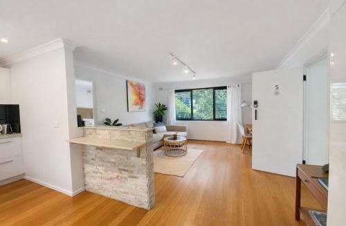 Cronulla Apartment | Coastal Stay