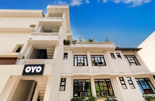 Indira Nagar Hotel | Collection O 81492 Parijaat Hotel And Banquets