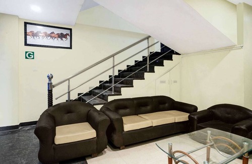 Sualkuchi House | Collection O Lalganesh