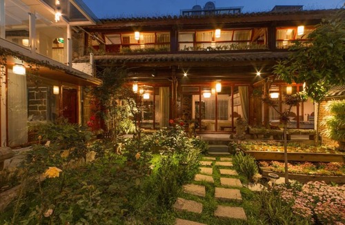 Dali Ancient Town House | Colorful Flower Guesthouse