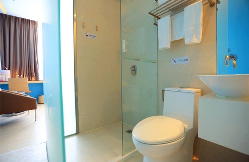 Dongmen Hotel | Colour Inn Shenzhen Dongmen Branch