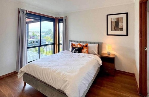 Hallam House | Comfortable 2BR Home in Hallam