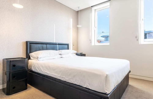 Cremorne Apartment | Comfy 1-Bed Apartment in Perfect Location