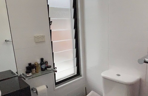 Randwick House | Contemporary sanctuary minutes to Sydney beaches, CBD, SCG and Centennial Park