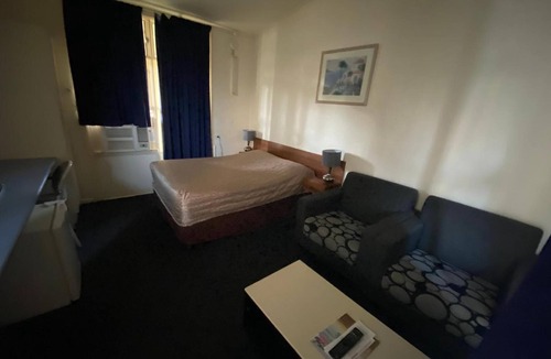 Walgett Hotel | Coolabah Motel Walgett
