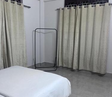 Yupia House | Cosy 1 BR with kitchen