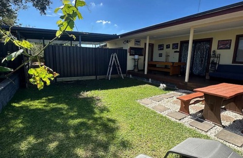 Kingswood House | Cosy & Pvt 1 Bedroom Studio with own backyard