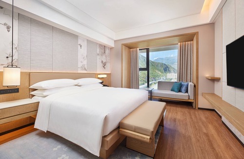 Jiuzhaigou Hotel | Courtyard By Marriott Jiuzhaigou