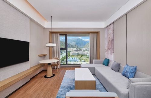Jiuzhaigou Hotel | Courtyard By Marriott Jiuzhaigou