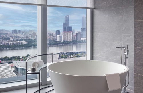 Haizhu Hotel | Courtyard By Marriott Guangzhou Pazhou