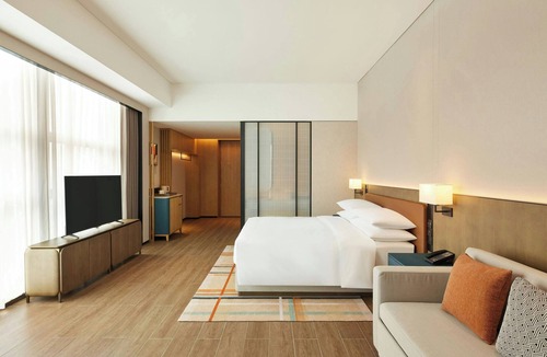 Liangqing District Hotel | Courtyard By Marriott Nanning Wuxiang