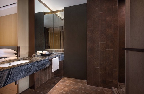 Pudong Hotel | Courtyard by Marriott Shanghai International Tourism and Resorts Zone