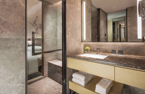 Qingpu Hotel | Courtyard by Marriott Shanghai Hongqiao