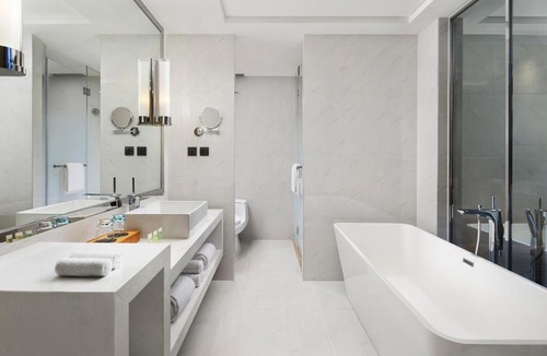 Putuo Hotel | Courtyard by Marriott Shanghai Changfeng Park
