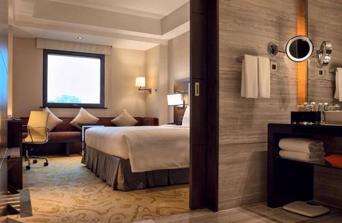 Xuhui Hotel | Courtyard by Marriott Shanghai Xujiahui