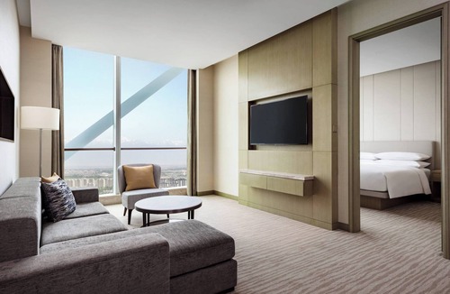 Jinfeng Developing Area Hotel | Courtyard by Marriott Yinchuan