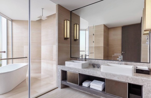 Jinfeng Developing Area Hotel | Courtyard by Marriott Yinchuan