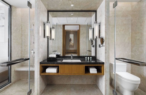 Zhengdong New Area Hotel | Courtyard by Marriott Zhengzhou East