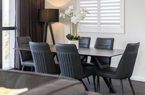 Forster Apartment | Cove 601