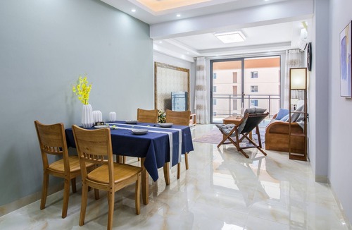 Jing'an House | Cozy 1bed Apt. Next to Metro 2 , Kerry Center, Jing'An Temple / Park & Retails