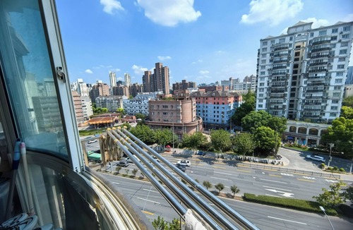 Yangpu Apartment | Cozy apartment in marvelous Shanghai with AC, WiFi