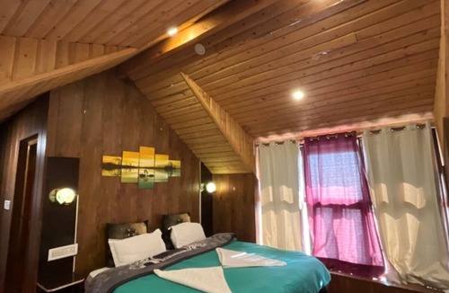 McLeod Ganj Bed & Breakfast | Cozy Cottage in Utopia Dharamkot Mcleodganj