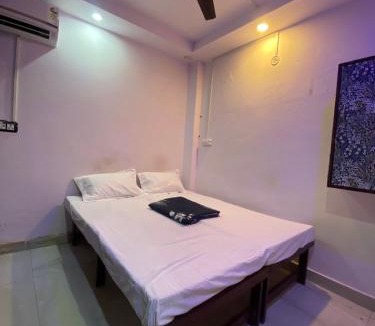 Delhi Hostel | Cozy Inn Hostel