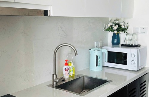 Hon Gai Condo | Cozy studio for couple and small family in Sapphire Ha Long