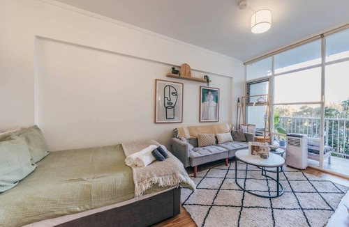 Glebe Apartment | Cozy Studio in Central Glebe
