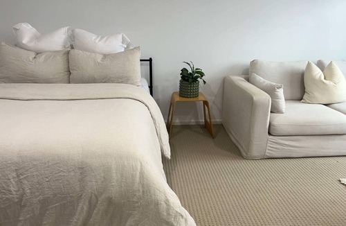 Gerringong Apartment | Cozy studio with private entrance & ensuite