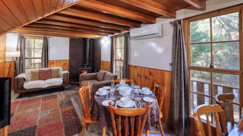 Crayfish Creek Resort | Crayfish Creek Van & Cabin Park
