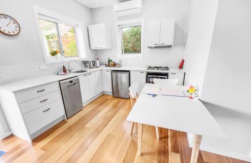 Cooma Apartment | Cromwell Lite