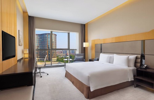 Middle Chaoyang Hotel | Crowne Plaza Beijing Lido by IHG