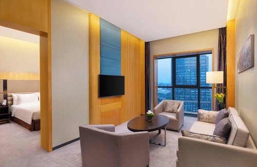 Middle Chaoyang Hotel | Crowne Plaza Beijing Lido by IHG