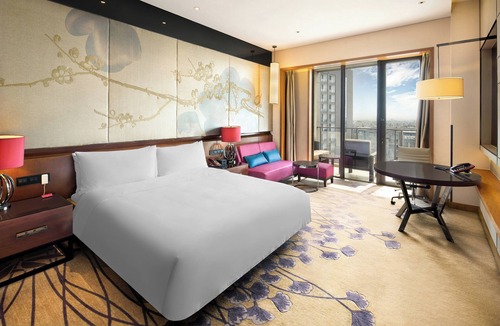 Chengdu Hotel | Crowne Plaza Chengdu West by IHG