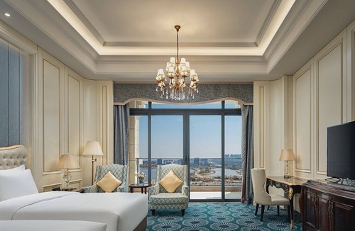 Dongying Hotel | Crowne Plaza Dongying by IHG