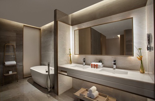 Cangshan Hotel | Crowne Plaza Fuzhou South by IHG